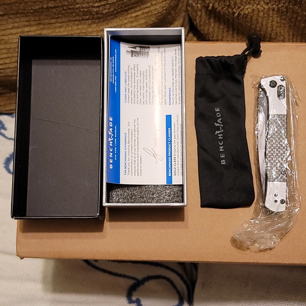 Benchmade Auto Fact